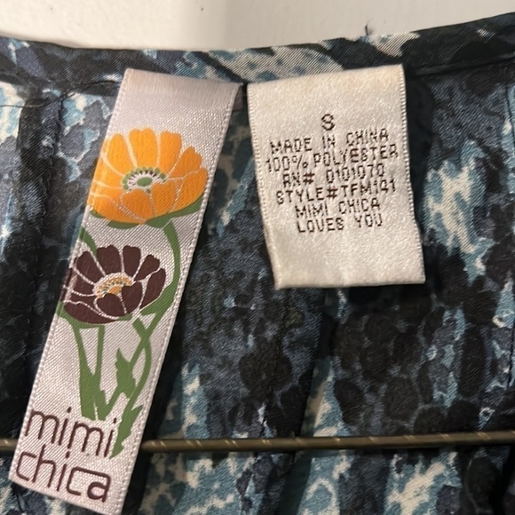 MIMI CHICA Button Up Tie Waist Sheer Blouse Size Small - Picture 8 of 9